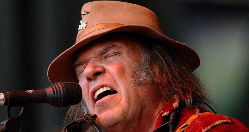 NEIL YOUNG'IN EN İYİ 50 ŞARKISI